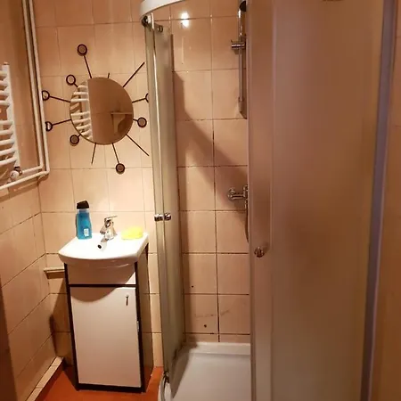 Auberge de jeunesse Dab7 *