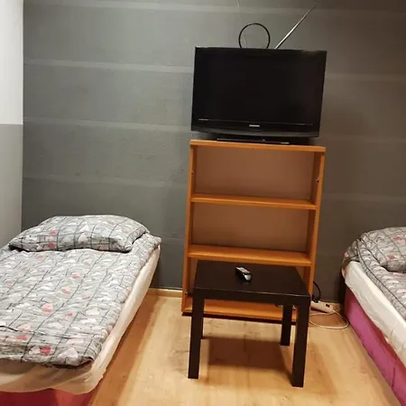 Auberge de jeunesse Dab7 *